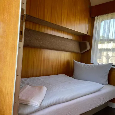 Hotel Zz_Lokschuppen Pasewalk-Erlebnisuebernachtung Im Schlafwagen Esterno foto