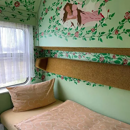 Hotel Zz_Lokschuppen Pasewalk-Erlebnisuebernachtung Im Schlafwagen Esterno foto