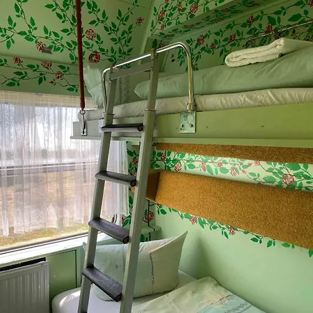 Hotel Zz_Lokschuppen Pasewalk-Erlebnisuebernachtung Im Schlafwagen Esterno foto